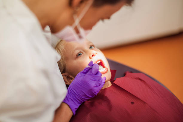 Best Emergency Tooth Extraction in Oblong, IL